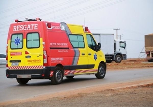 Mulher pula de caminhonete e acaba morrendo atropelada por três carros na BR-163