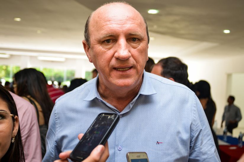Depois de Maggi, Neri Geller e Carlos Fávaro enviam nota rebatendo Silval