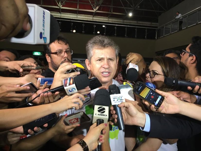 Mendes anuncia lista completa de secretariado para sua gestão 