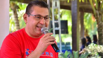 Hacker invade celular de diretor do Impro e tentam aplicar golpes em seu nome