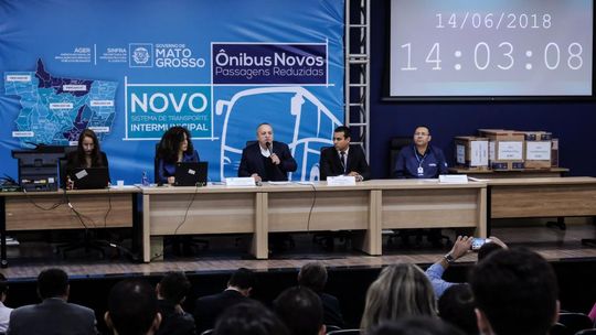 Governo realiza licitação para ônibus novos com passagens baratas