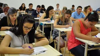 Pelo segundo ano, projeto pretende ajudar mães que querem fazer o Enem