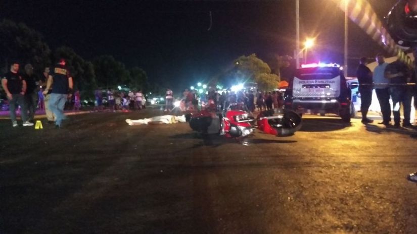 Motociclista morre após bater na traseira de ônibus em Cuiabá 