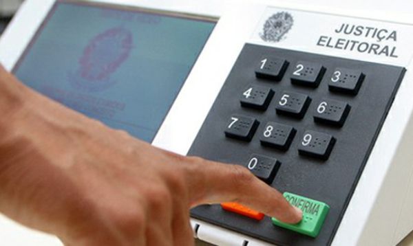 Verifique a situação do registro de seu candidato no sistema DivulgaCandContas