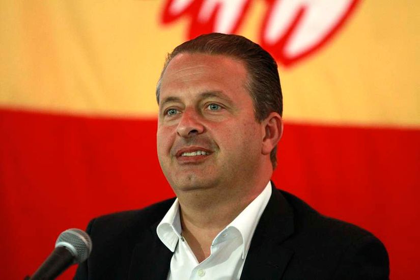 Justiça condena PSB a indenizar família de piloto que levava Eduardo Campos