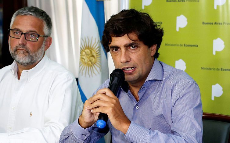 Novo ministro da Fazenda da Argentina assume com desafios e incertezas