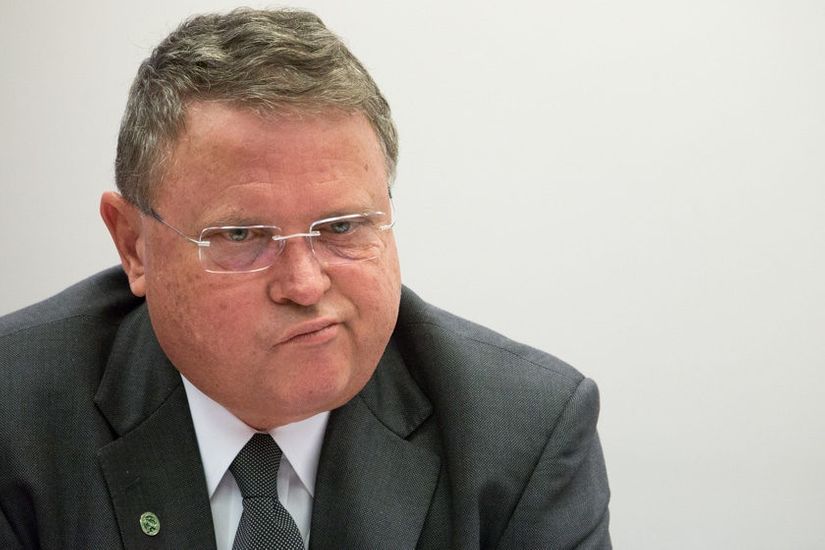 Depois de gafe, Maggi acerta e comemora derrubada de veto no TRF1