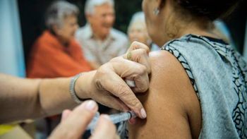 Brasil registra 5.411 casos e 886 mortes por H1N1 este ano, diz ministério