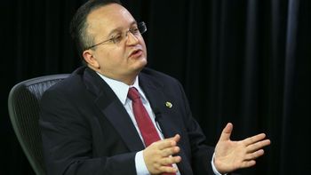Governador Pedro Taques confirma recebimento “dentro do prazo legal”