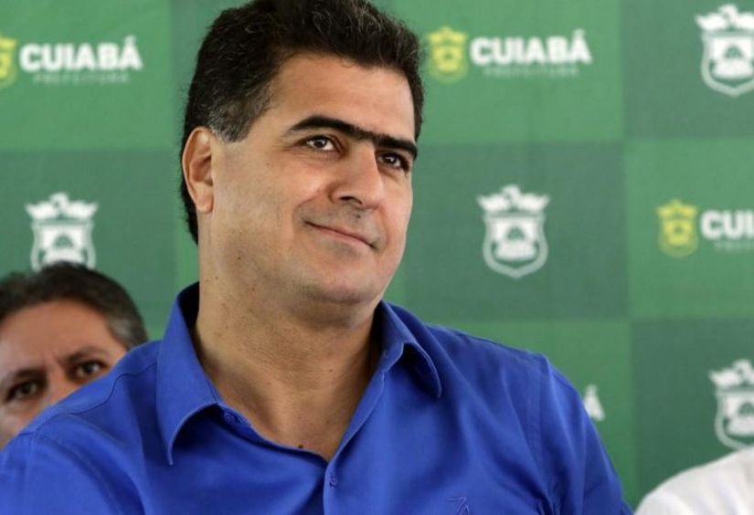 Emanuel diz que vai sancionar projeto que aumenta o próprio salário 
