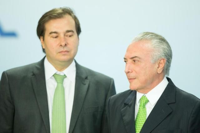 Maia dá tom confirmatório de ação e reação contra o presidente da República