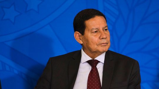 Mourão diz que guerra econômica entre China e EUA afeta o Brasil