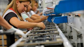 Economistas se surpreendem com resultado do PIB, mas mantêm cautela