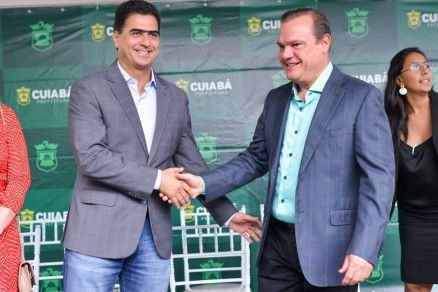 W.F. e E.P. tem carro atingido por carreta na BR-163