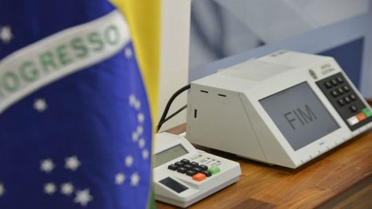 CNJ afasta juiz que planejava determinar recolhimento de urnas