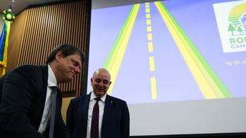 Governo lança programa de incentivo a caminhoneiros autônomos