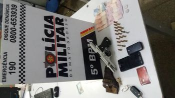 Homem é preso com pistola e 20 munições