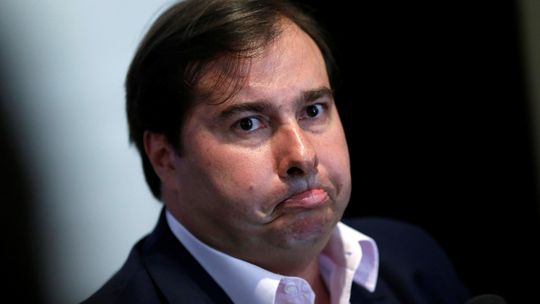 Maia diz que projetos de crédito suplementar terão restrição na Câmara