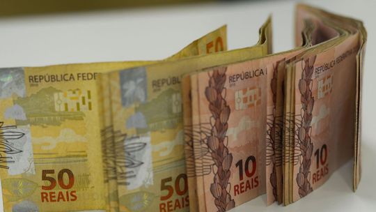 Salário mínimo será de R$ 1.039 em 2020