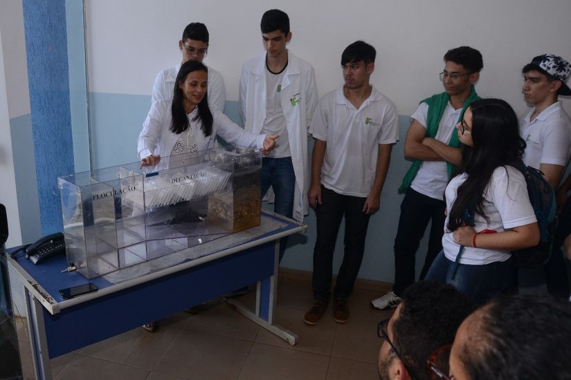 Estudantes visitam Estação de Tratamento de Água do Sanear