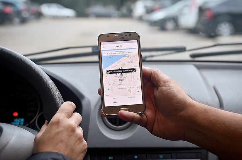 Aplicativos de transporte poderão ter limite de comissão por corrida