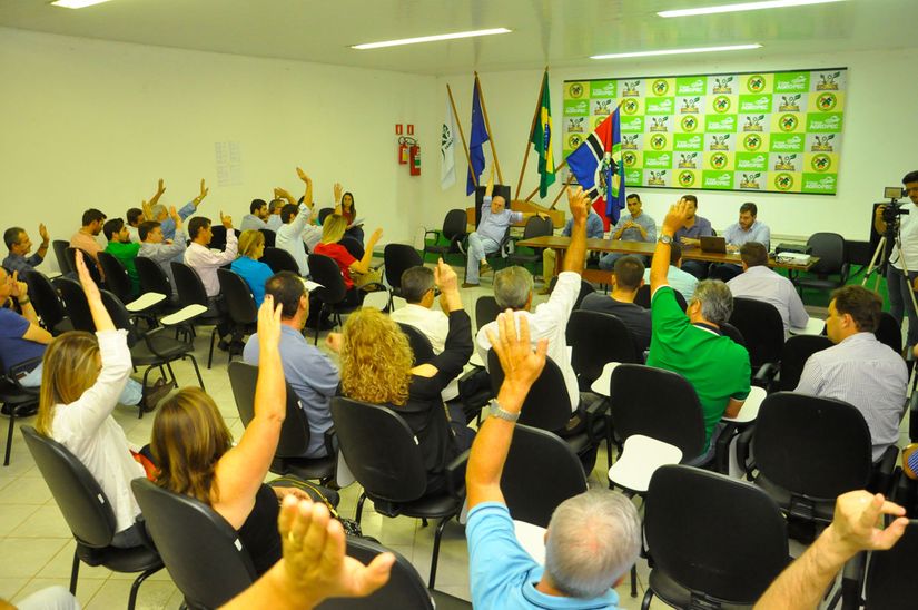 Produtores rurais de Rondonópolis e região querem o afastamento do presidente da CNA