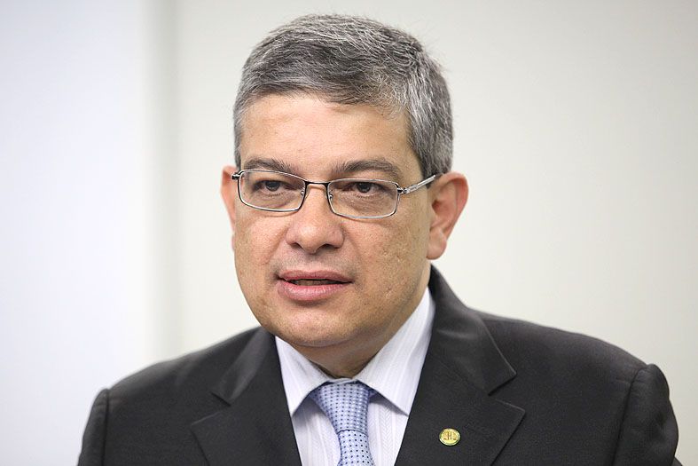 Comissão Mista aprova revisão da meta fiscal de 2017 e 2018