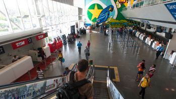 Cerca de 1,06 milhão de passageiros vão transitar em 14 aeroportos no feriado