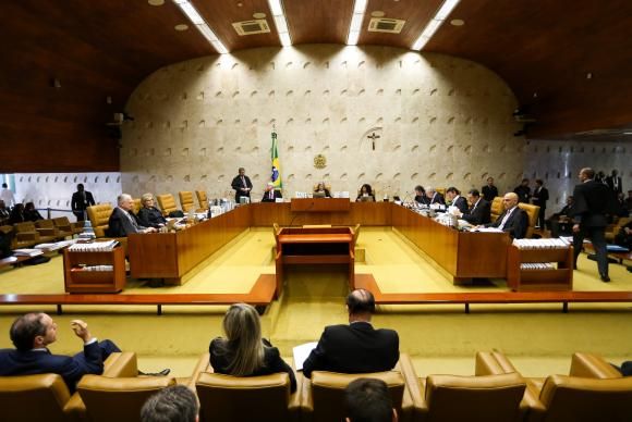 Supremo decide hoje sobre suspensão de denúncia contra Temer