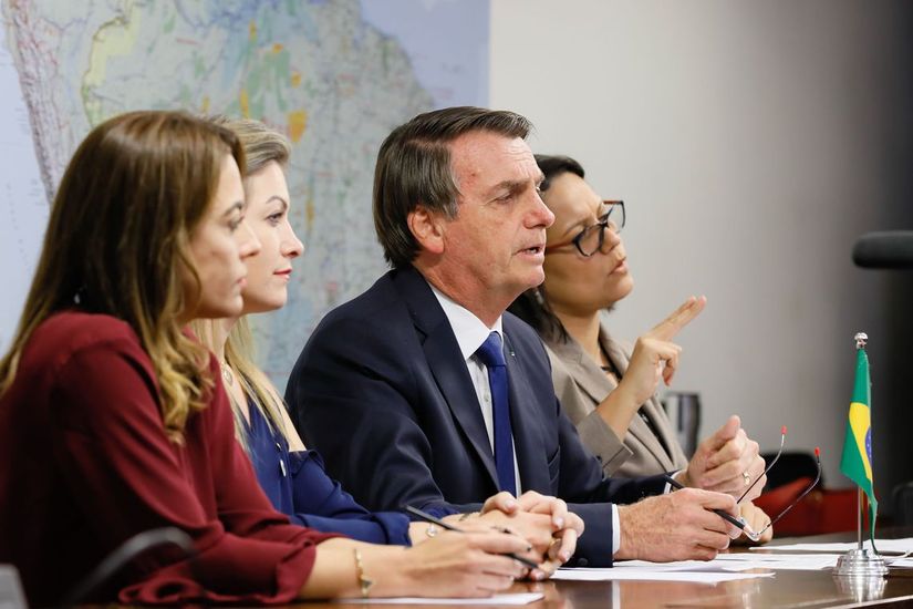 Bolsonaro: tendência do governo é vetar franquia de bagagem
