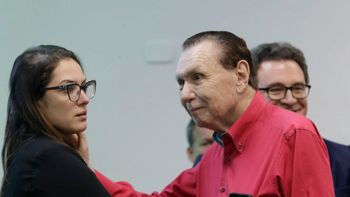 MDB segue com Bezerra na presidência; Janaína é vice