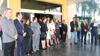 Procurador-geral e membros do MPMT participam de ato público contra projeto de lei