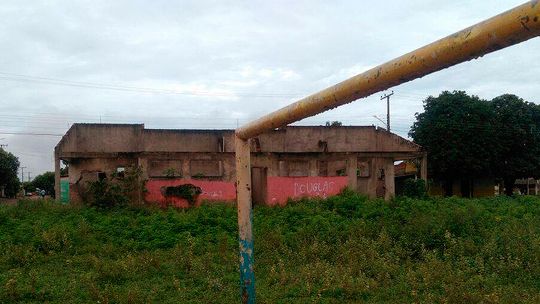 Local para prática esportiva na Vila Canaã está esquecido pelo poder público
