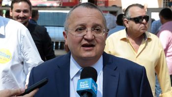 Juiz eleitoral suspende direito de resposta concedido a Taques