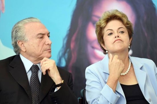 TSE marca depoimentos de João Santana e Mônica Moura para o dia 17