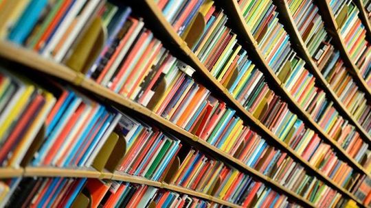 Prazo para escolha de livros didáticos termina na segunda