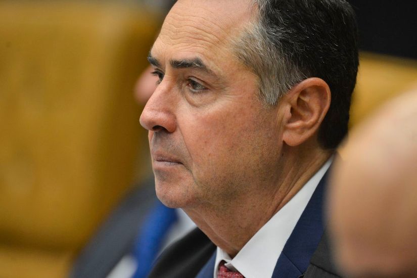 Candidatura avulsa pode ser votada no 1º semestre, diz Barroso