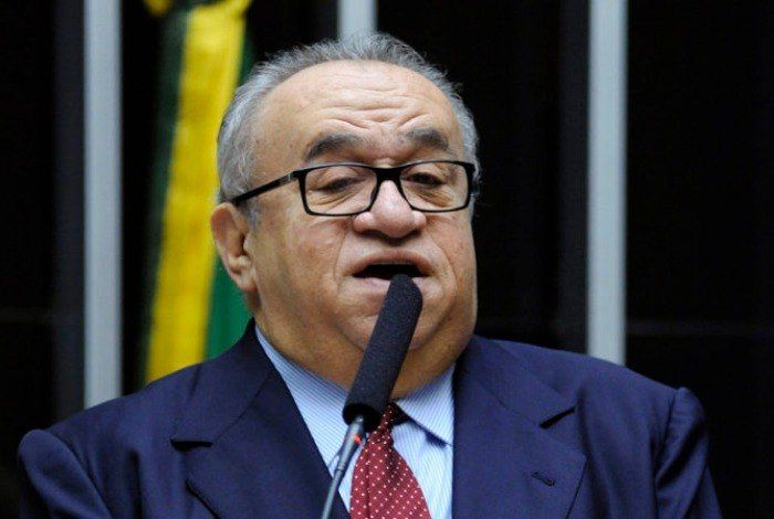 Políticos admitem nova categoria de financiamento eleitoral