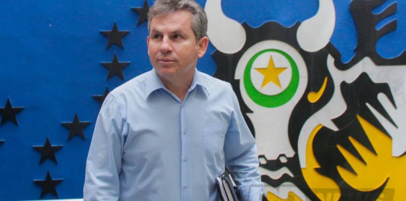 Mauro Mendes divulga comunicado a fornecedores
