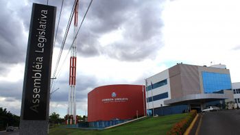AL consulta TCE para decidir sobre benefícios para novos concursados em MT