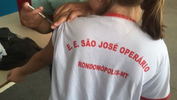 Vacinação contra HPV e meningite continua nas escolas do município