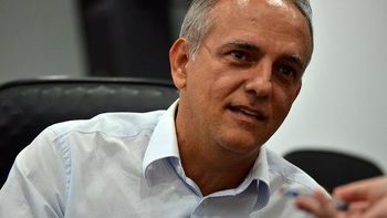 Ladrões invadem e fazem “limpa” na casa de Zé do Pátio