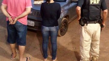 Casal é preso pela PRF com cerca de 420 gramas de cocaína na BR-364