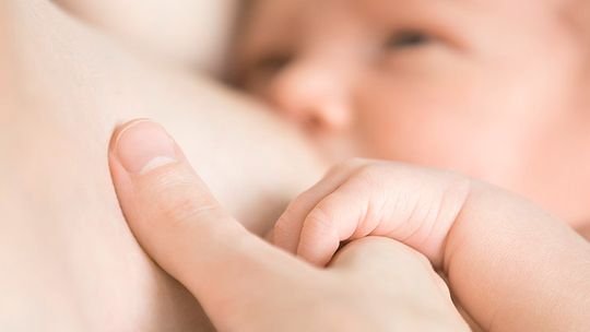 Conheça 6 bons motivos para amamentar o bebê