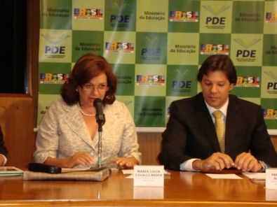 Ex-reitora debate Educação com Fernando Haddad