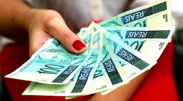 Poupança tem menor perda de recursos para fevereiro em três anos