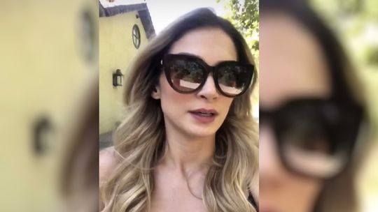 Advogada que filmou agressão do namorado diz que está tentando ficar bem e agradece apoio na web