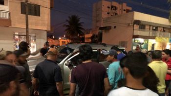 Motoqueiros abordam caminhonete executam homem e deixam irmão ferido 