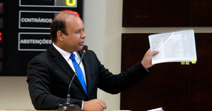 Vereadores discutem e comparações entram no debate entre situação e oposição
