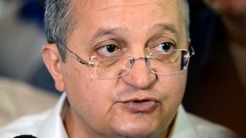“A Saúde não foi estragada nos últimos dois anos e sete meses”, defende Taques sobre atual crise